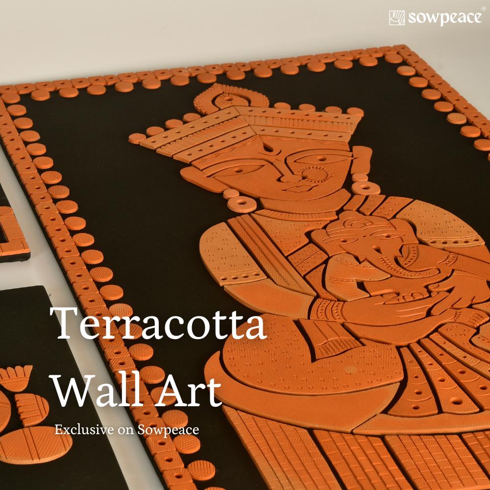 Terracotta Wall Hanging - Sowpeace