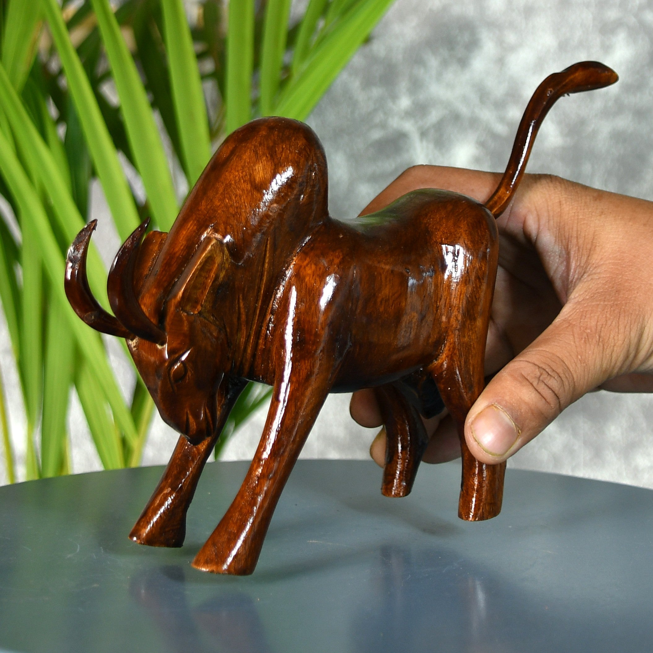 Sowpeace Handcarved wooden large bull: Artisan Home Decor