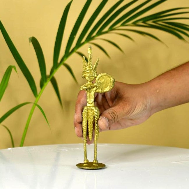 Dokra Drummer: Artisan Brass Tabletop Decor Masterpiece