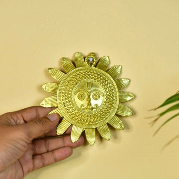 गोल्डन सेंगुइन की दीवार 