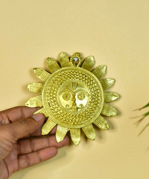 गोल्डन सेंगुइन की दीवार 