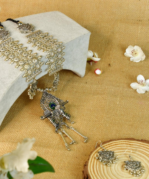 Sowpeace Handcrafted German Silver Necklace: Krishna Flute with